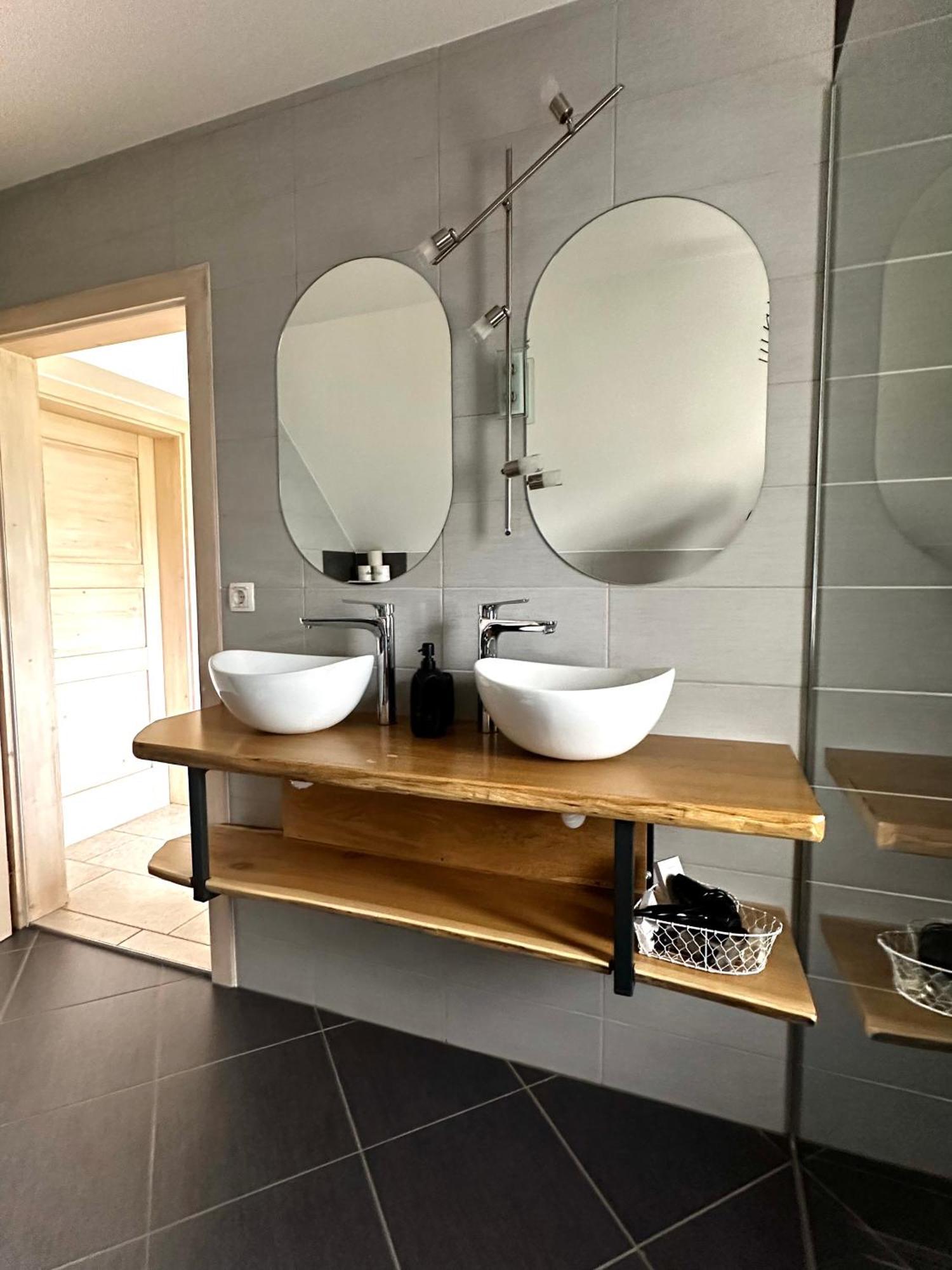 Ferienwohnung Hisa Sreco Begunje Exterior foto