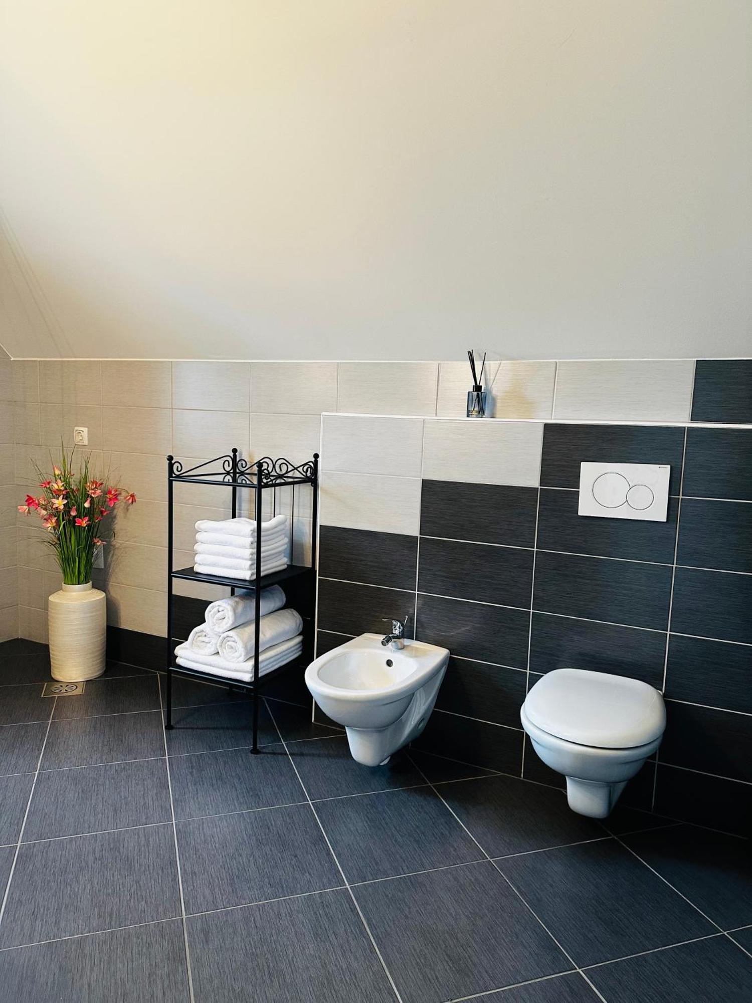 Ferienwohnung Hisa Sreco Begunje Exterior foto